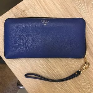 Women’s Fossil Wallet